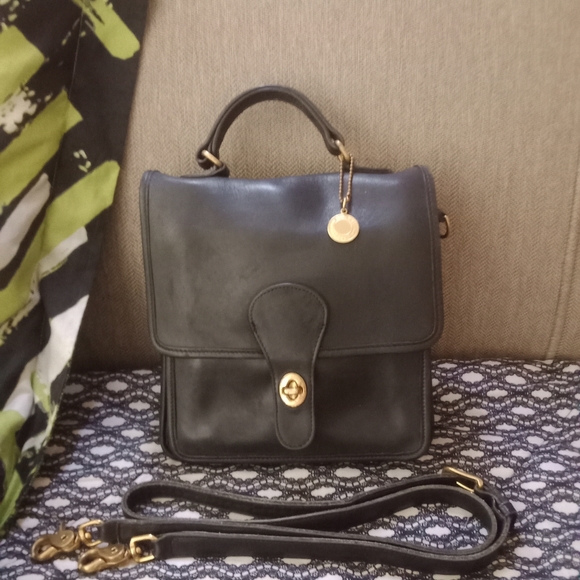 Vintage Coach Station bag - Picture 5 of 7